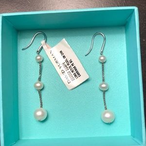 New David Yurman pearl silver chain earrings